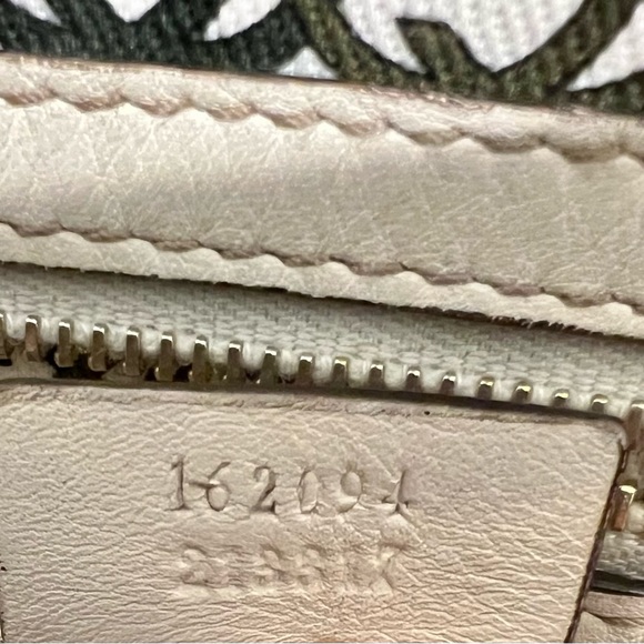 Gucci Python Britt Bag - Picture 13 of 16